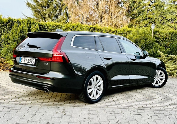 Volvo V60 cena 84400 przebieg: 117890, rok produkcji 2018 z Żukowo małe 781